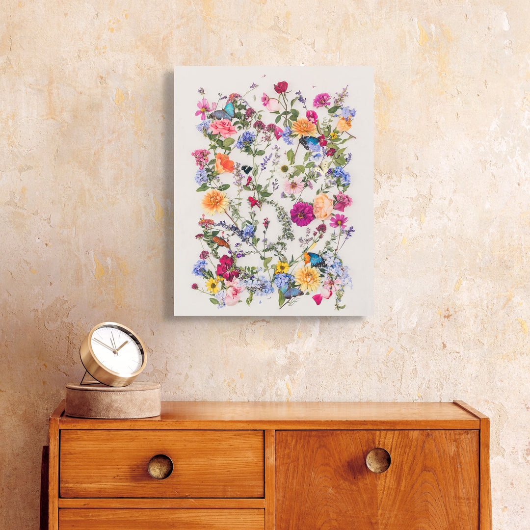 40 x 50 cm size print Love on textured wall